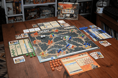 Root: A Game of Woodland Might and Right Base Board Game (Retail Pre-Order Edition) Retail Board Game Leder Games 0602573655900 KS000721A