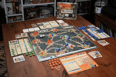 Raiz: um jogo de poder da floresta e jogo de tabuleiro da base direita (edição de pré-encomenda do varejo) jogo de tabuleiro de varejo Leder Games 0602573655900 KS000721A
